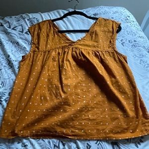 Simple orange top for the summer/fall!